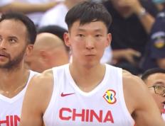 168体育-NBA后卫传给NBA锋线，中国男篮怎么防？镜头马上给到姚明与杜锋