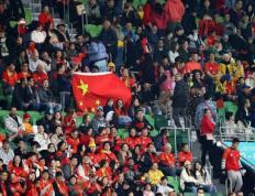 “原创金曼足球体育新闻”沙特阿拉伯联赛在中国成为热门足球体育话题“我们是否在