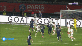 168体育-法国甲级联赛-巴黎主场0-0闷平洛里昂 姆巴佩看台观战攻击群哑火