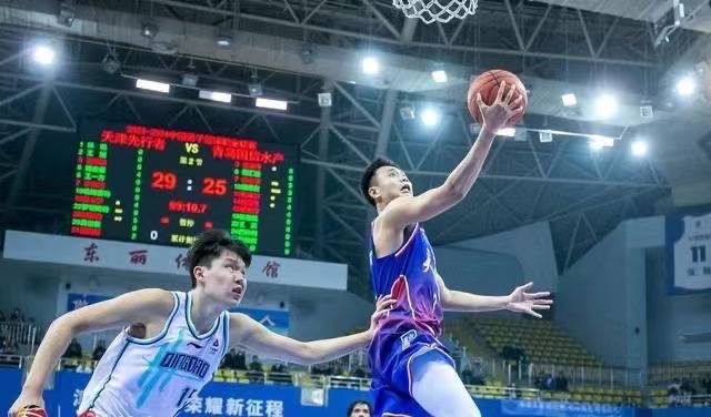 168体育-CBA最“抠门”女老板现身！身价百亿+45岁丧夫+接管千亿商业帝国