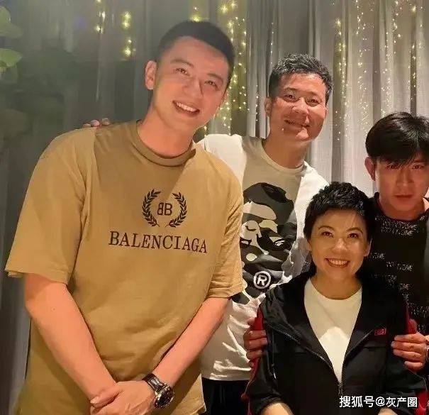 168体育-CBA第一帅哥杨鸣离婚？婚内出轨多年，小三嚣张到快骑在原配头上了