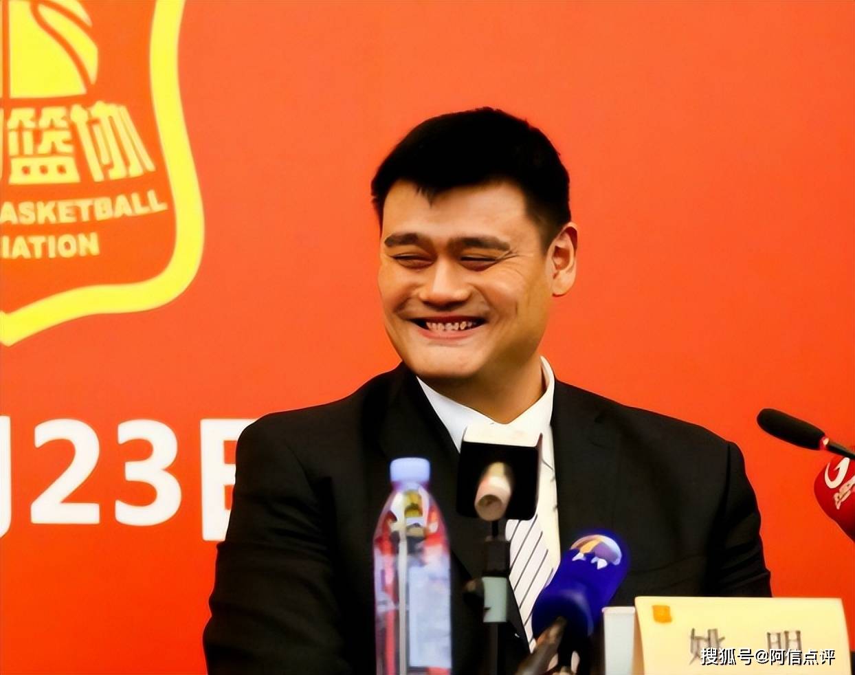 168体育-归化第2人！姚明乔帅看人很准，NBA的17分华裔崛起，杨鸣早有暗示