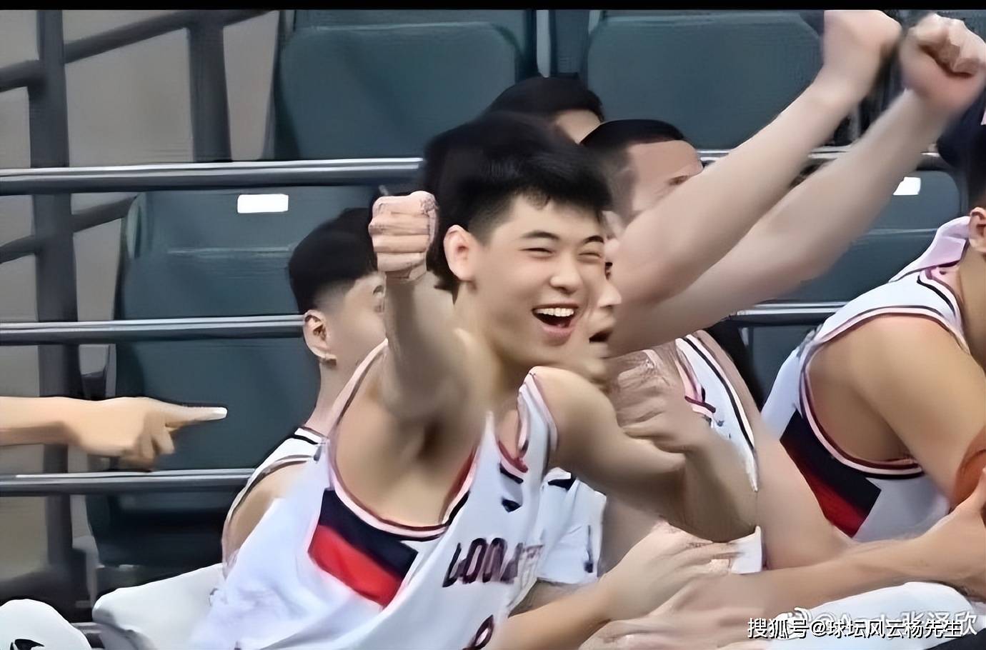 168体育-CBA常规赛-广州龙狮129-122逆袭战胜吉林男篮