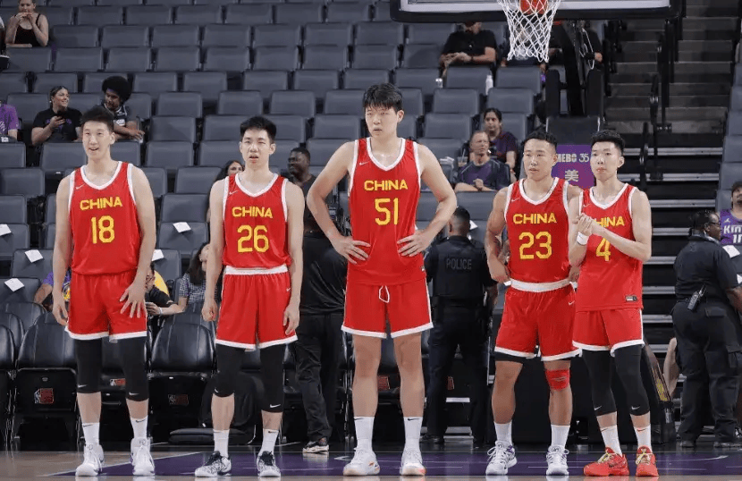 168体育-杨瀚森打服美国粉丝，获赞明年NBA首轮秀，直言：尼克斯该签下他