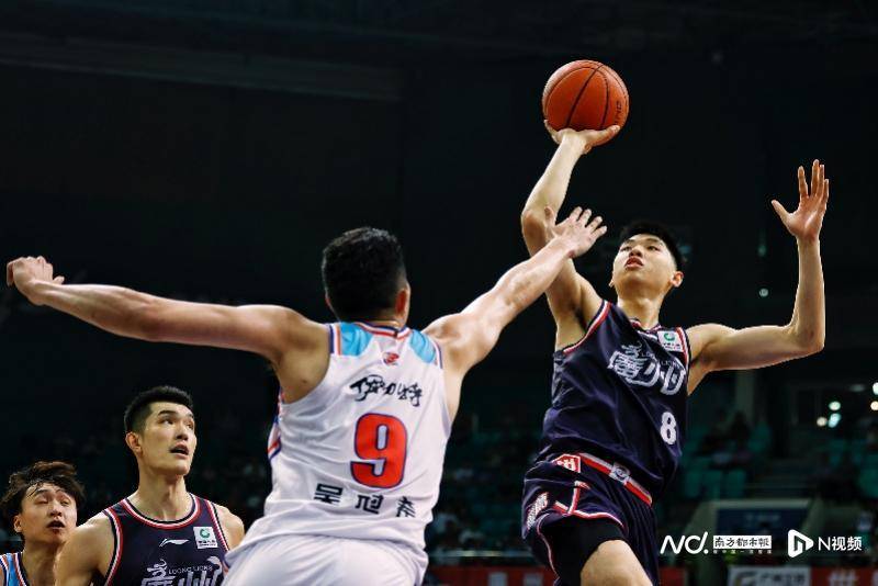 168体育-广州新星崔永熙报名NBA选秀，从茂名球王家族到逐梦NBA