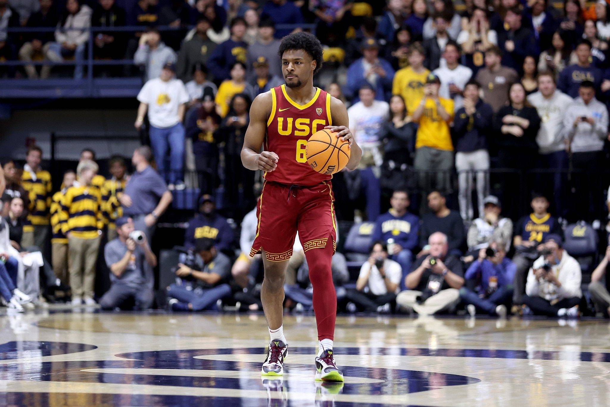 168体育-詹姆斯有望与儿子布朗尼NBA同台，准参加NBA选秀，心脏康复成焦点